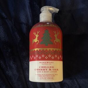 HomeWorx Slatkin & Co. Chilled Cherry & Oak Hand & Body Lotion
